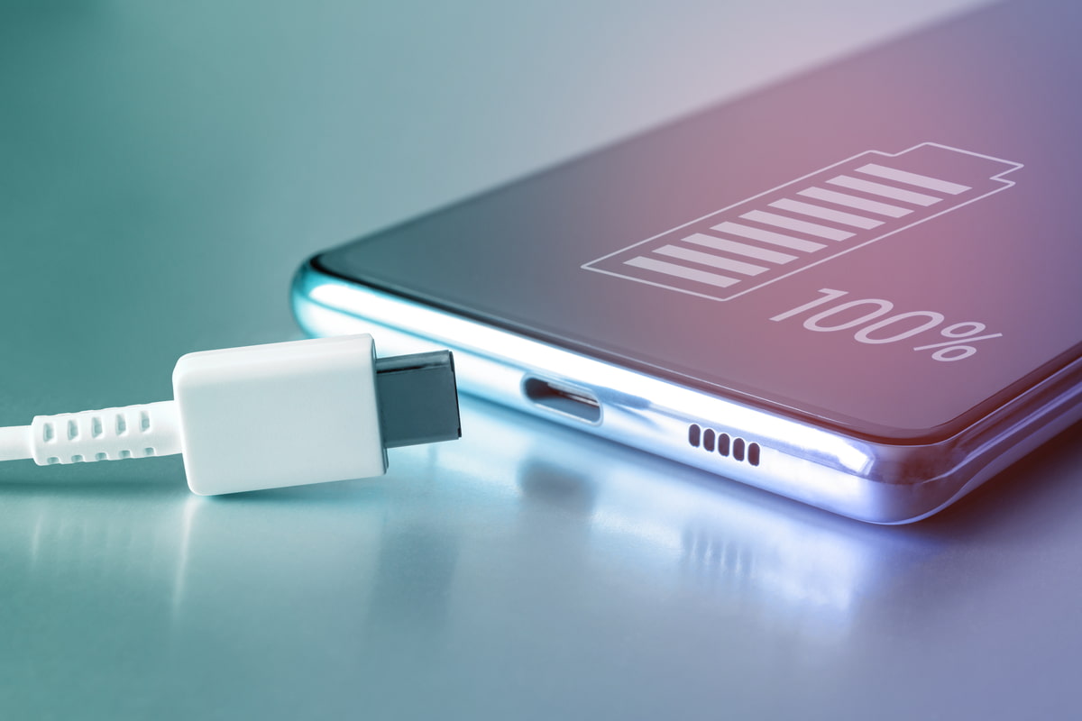 Qi 2.0 vs Traditional Wireless Charging: What's Changed?